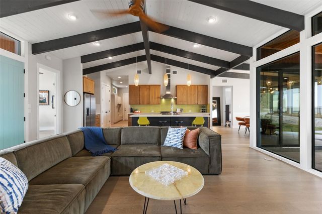 206 Waters View CT, Dripping Springs, TX 78620
