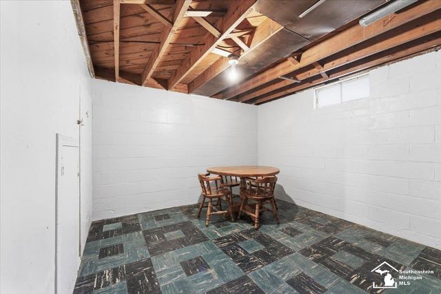 13668 Agnes Street, Southgate, MI 48195