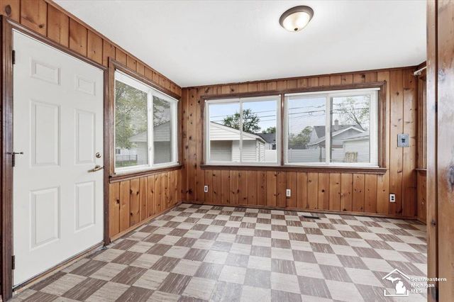 13668 Agnes Street, Southgate, MI 48195