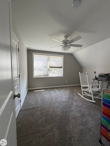 8164 River Road, Marine City, MI 48039