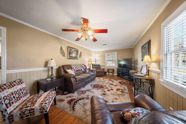 157 Charles Street, Bamberg, SC 29003