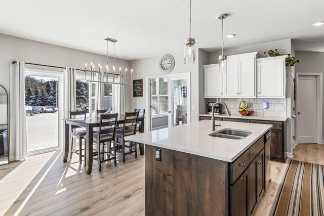 2087 Brookview Street, Shakopee, MN 55379