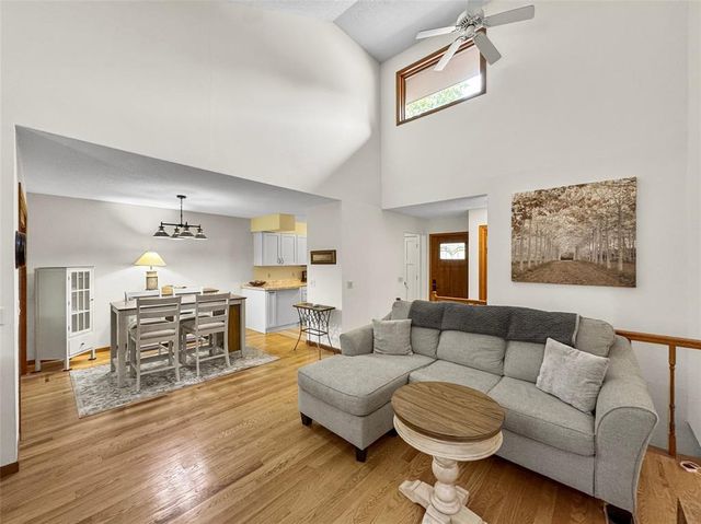 919 Cambridge Court, Altoona, WI 54720