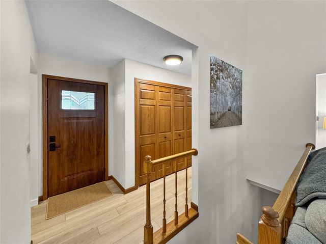 919 Cambridge Court, Altoona, WI 54720