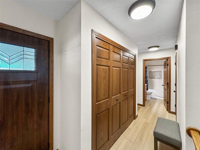 919 Cambridge Court, Altoona, WI 54720