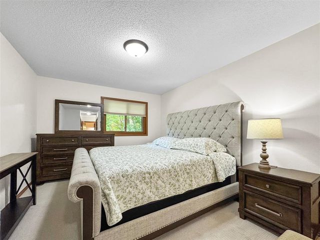 919 Cambridge Court, Altoona, WI 54720