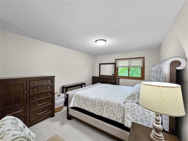 919 Cambridge Court, Altoona, WI 54720