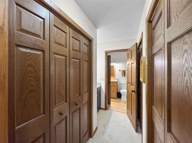 919 Cambridge Court, Altoona, WI 54720