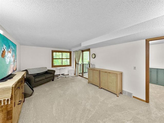919 Cambridge Court, Altoona, WI 54720