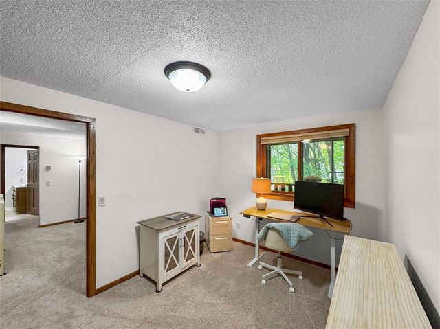 919 Cambridge Court, Altoona, WI 54720
