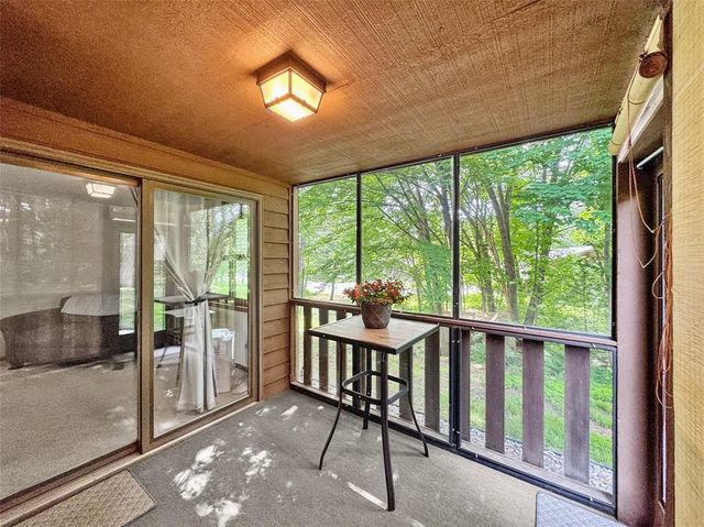919 Cambridge Court, Altoona, WI 54720