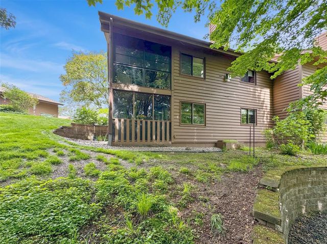 919 Cambridge Court, Altoona, WI 54720