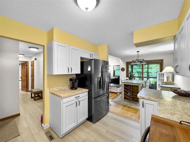 919 Cambridge Court, Altoona, WI 54720
