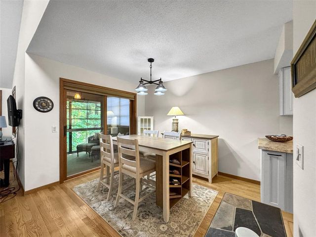 919 Cambridge Court, Altoona, WI 54720