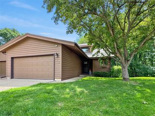 919 Cambridge Court, Altoona, WI 54720
