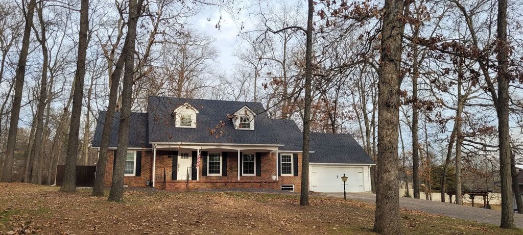 Image 1 of property listing at #19 Wildwood Drive, Mt Vernon, IL 62864