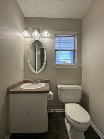 6936 Declaration Street, Watauga, TX 76148