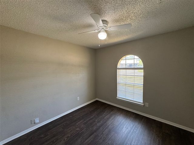 6936 Declaration Street, Watauga, TX 76148