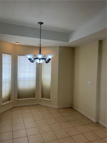 7801 Northwind Dr, Corpus Christi, TX 78414