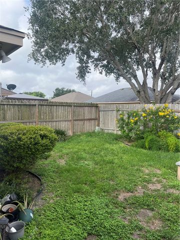 7801 Northwind Dr, Corpus Christi, TX 78414