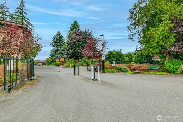 8106 53rd Avenue W #922, Mukilteo, WA 98275