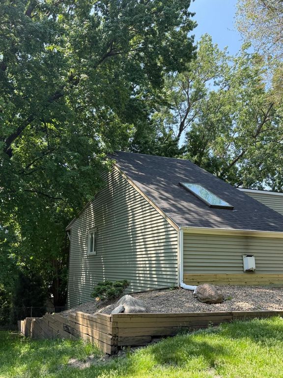 5111 Circle Down, Golden Valley, MN 55416 — photo 2