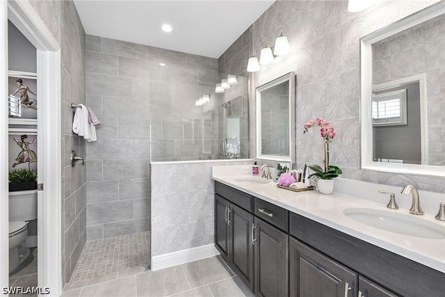 4475 Centaurus CIR, Naples, FL 34120