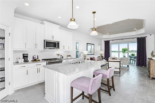 4475 Centaurus CIR, Naples, FL 34120