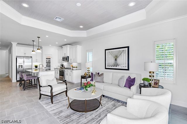 4475 Centaurus CIR, Naples, FL 34120
