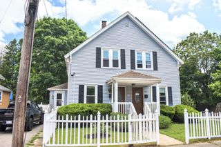 95 Temple St. 1, Abington, MA 02351