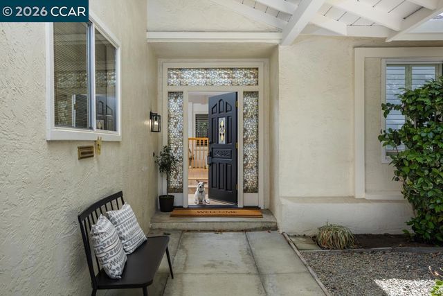 2920 Frayne Ln, Concord, CA 94518
