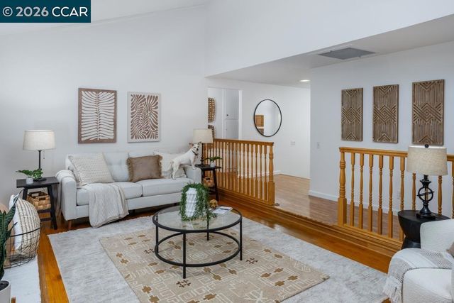 2920 Frayne Ln, Concord, CA 94518