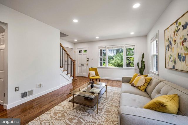 6635 HARLAN PL NW, Washington, DC 20012