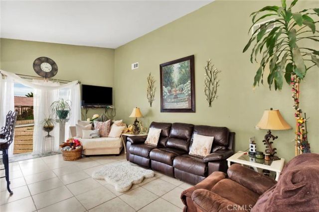 14904 Ocotillo Street, Victorville, CA 92394