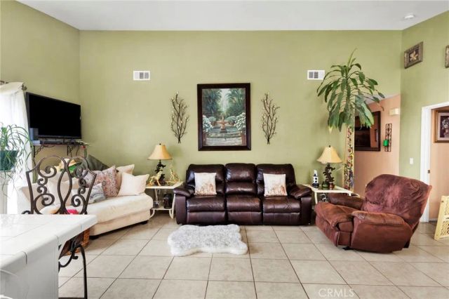 14904 Ocotillo Street, Victorville, CA 92394