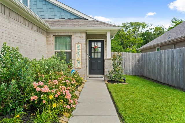 1174 Filly Creek Drive, Alvin, TX 77511