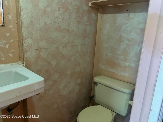 6031 Barna Avenue, Titusville, FL 32780