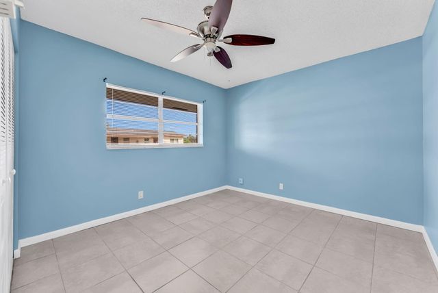 601 NW 78th Terrace 203, Margate, FL 33063