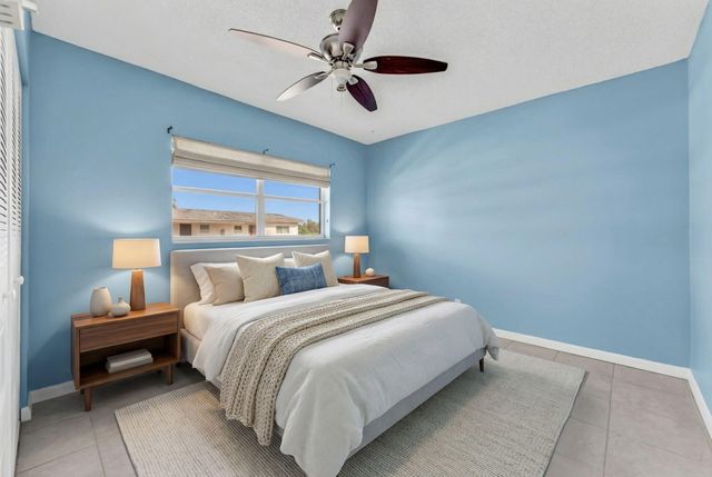 601 NW 78th Terrace 203, Margate, FL 33063