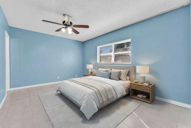 601 NW 78th Terrace 203, Margate, FL 33063