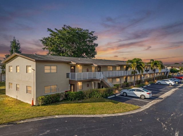 601 NW 78th Terrace 203, Margate, FL 33063