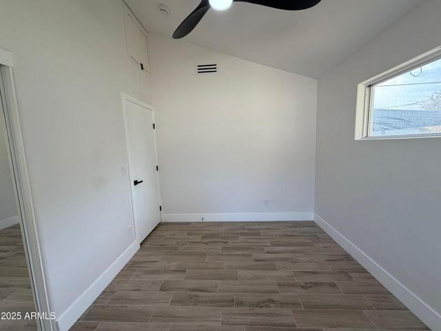 6828 N 10TH Avenue, Phoenix, AZ 85013