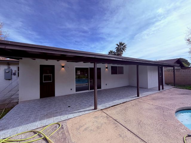 6828 N 10TH Avenue, Phoenix, AZ 85013