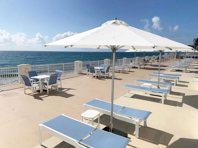 3546 S Ocean Boulevard 316, South Palm Beach, FL 33480