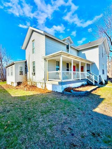 35449 Clinton Street, Wayne, MI 48184