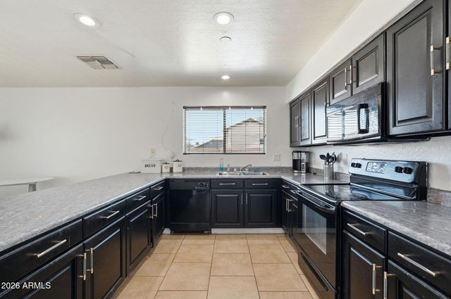 13547 W PECK Drive, Litchfield Park, AZ 85340