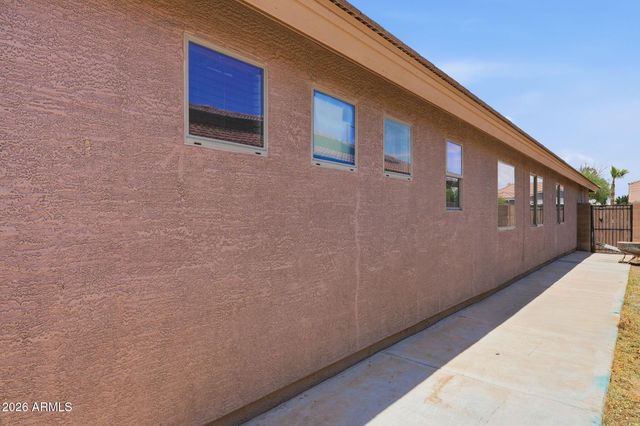 13547 W PECK Drive, Litchfield Park, AZ 85340