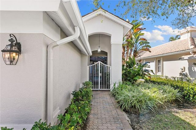 3860 Cotton Green Path DR, Naples, FL 34114