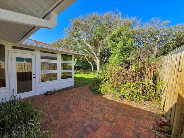 1624 S DAYTONA AVENUE, Flagler Beach, FL 32136