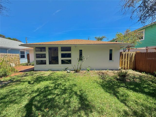 1624 S DAYTONA AVENUE, Flagler Beach, FL 32136